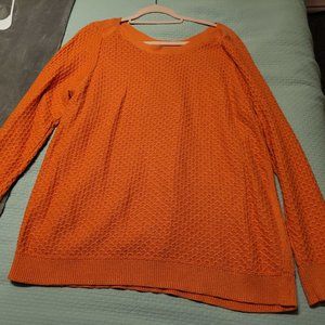 2x Orange Sweater